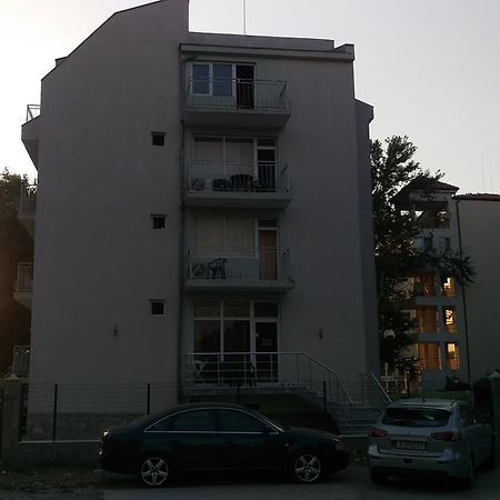 Guest House Paskal Сонячний Берег Екстер'єр фото